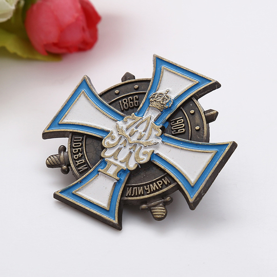 badge-01